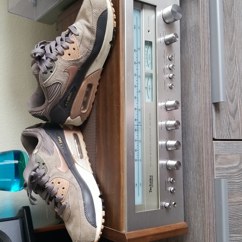 Womens Nike Air Max